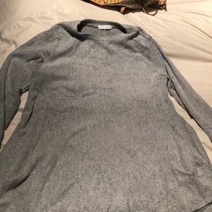 Soft heathered grey tunic with pockets.
